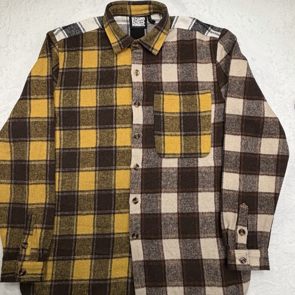 Reclaimed Vintage Mens Small long sleeve button up Plaid Multi Color Checkered